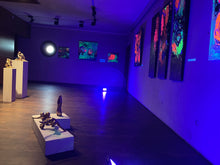 Load image into Gallery viewer, HANGING GARDEN_  „WHAT‘S HAPPEND NOW“